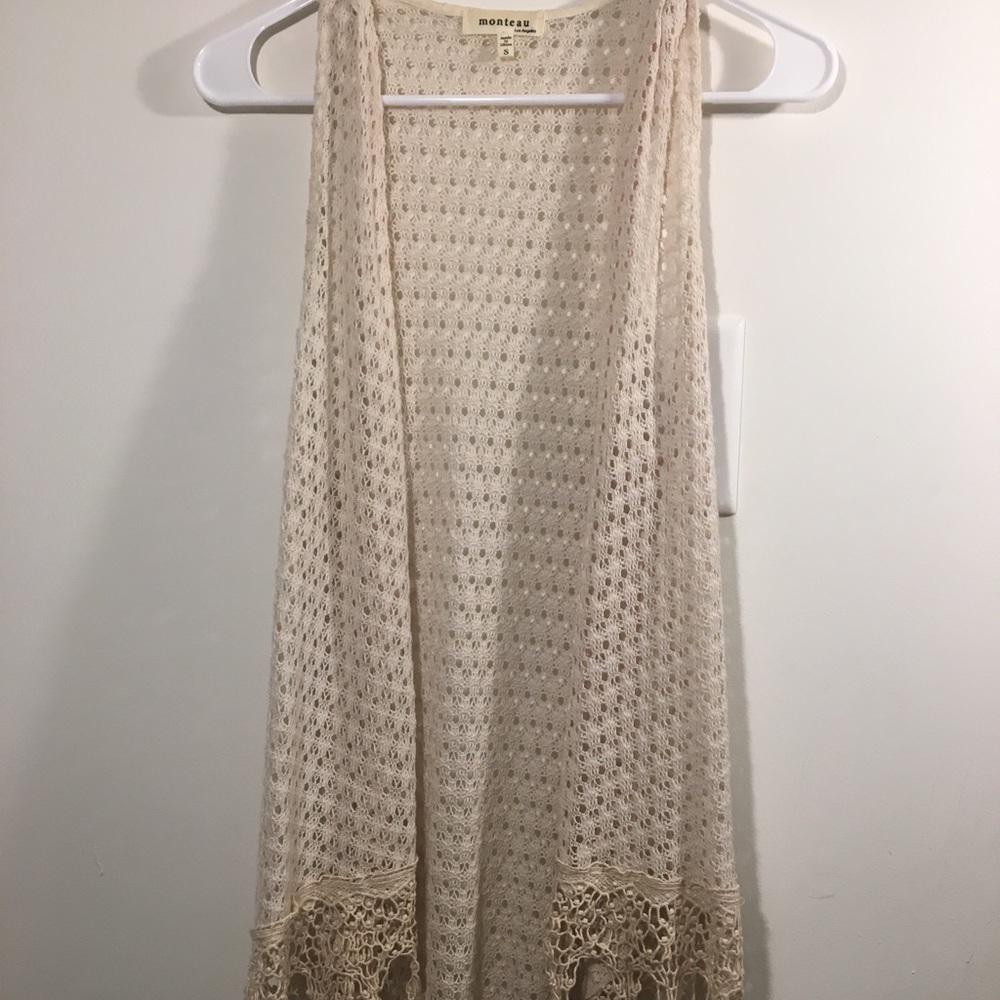 Egg shell kimono drape. Very pretty